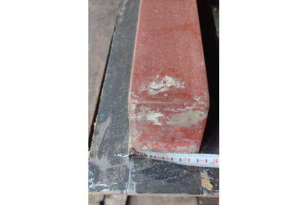 Форма (стеклопластик) для cтолба под рабицу, виноградный  1,5м 